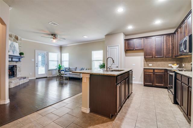 Building Photo - 2520 Sabine Cir
