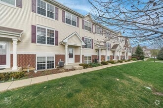 Building Photo - Very Nice and Spacious 2 Bedroom / 2.5 Bat...