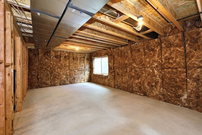 Building Photo - 1377 N Sage Dr
