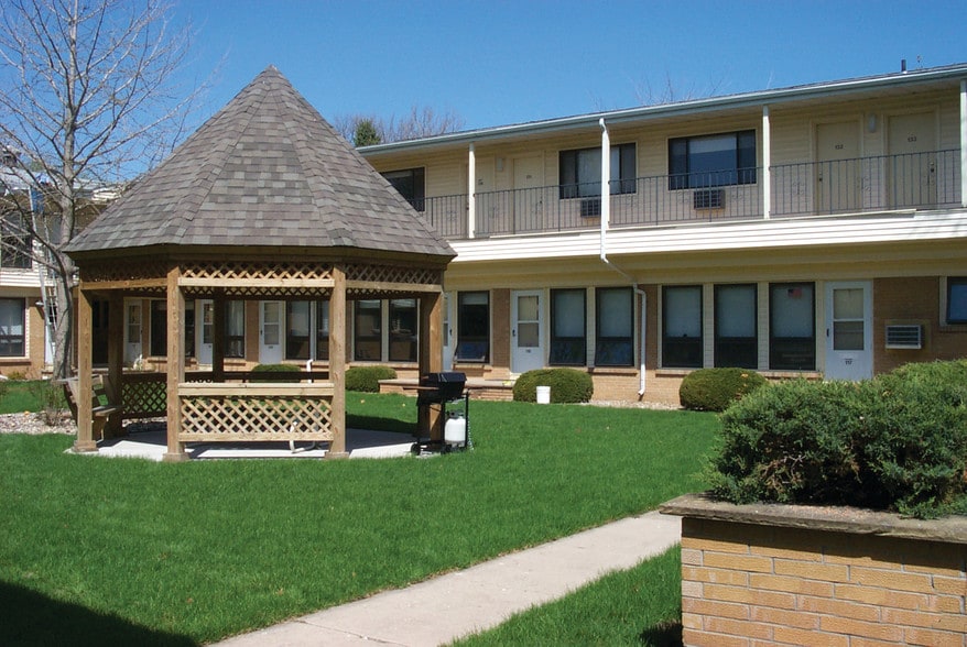colleen crest apartments ames ia apartment finder