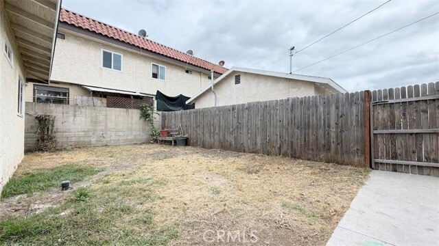 Building Photo - 3820 W Valencia Dr