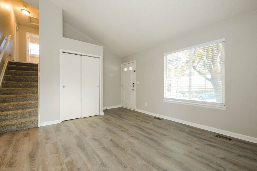 Building Photo - 9659 Gilpin St