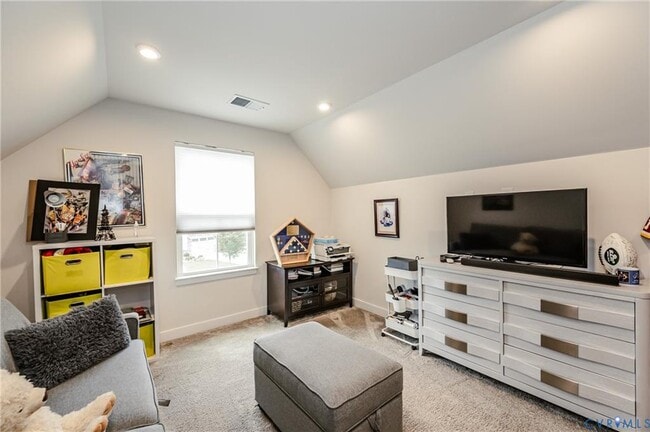 Building Photo - 9073 Spring Green Loop