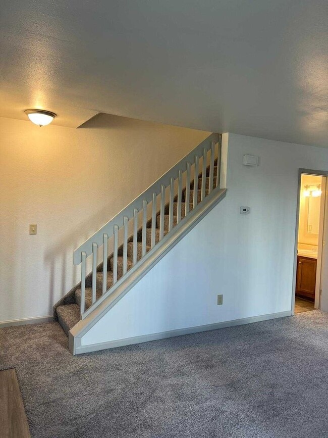 Building Photo - 3181 Vail Pass Dr