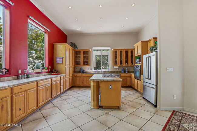 Building Photo - 5601 Burning Tree Dr