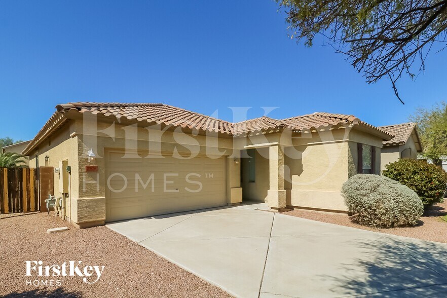 Building Photo - 7708 S 68th Dr