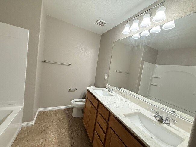 Building Photo - Beautiful home located in Summerlin North
