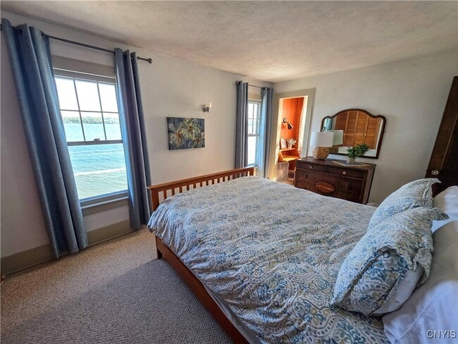 Building Photo - 5358 W Lake Rd