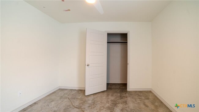 Building Photo - 770 Freedom Cir