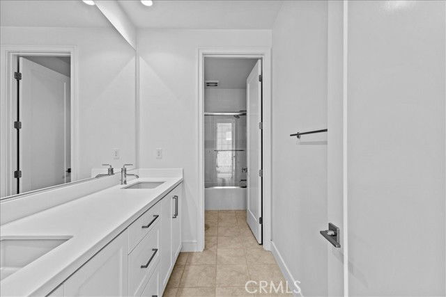 Building Photo - 117 Montero