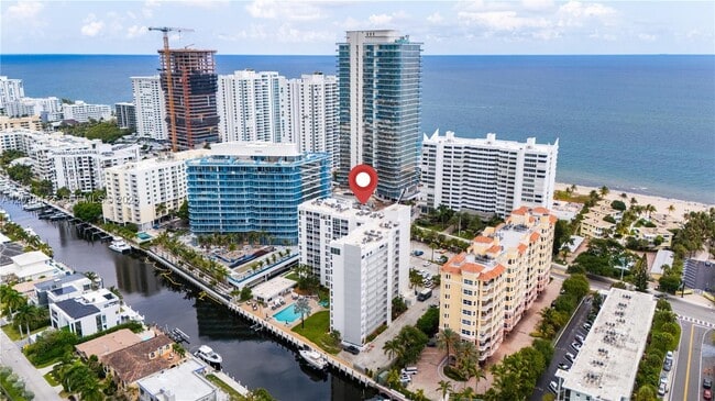 Building Photo - 1391 S Ocean Blvd
