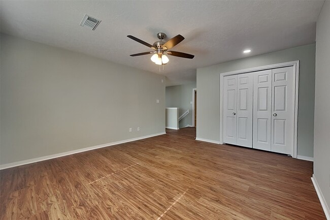 Building Photo - 1210 Colonial Heights Dr