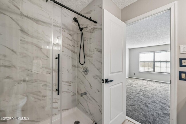 Building Photo - 3015 Lighthouse Ln