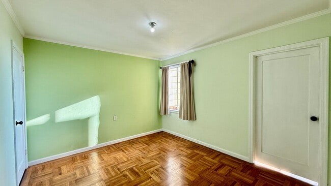 Building Photo - Charming Silver Terrace 3 Bedroom/1 BA SFH with Private Garden Oasis +Flex Bonus Room- AMSI