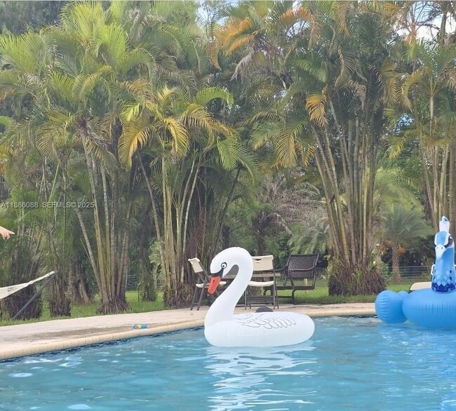 Building Photo - 14001 Mustang Trail