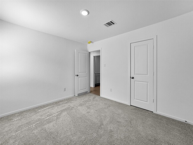 Building Photo - 14611 S Ascot Bnd Cir