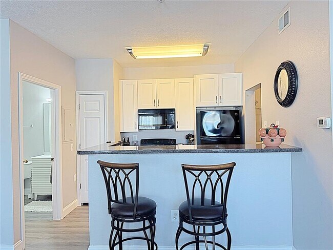 Building Photo - 10764 70th Ave