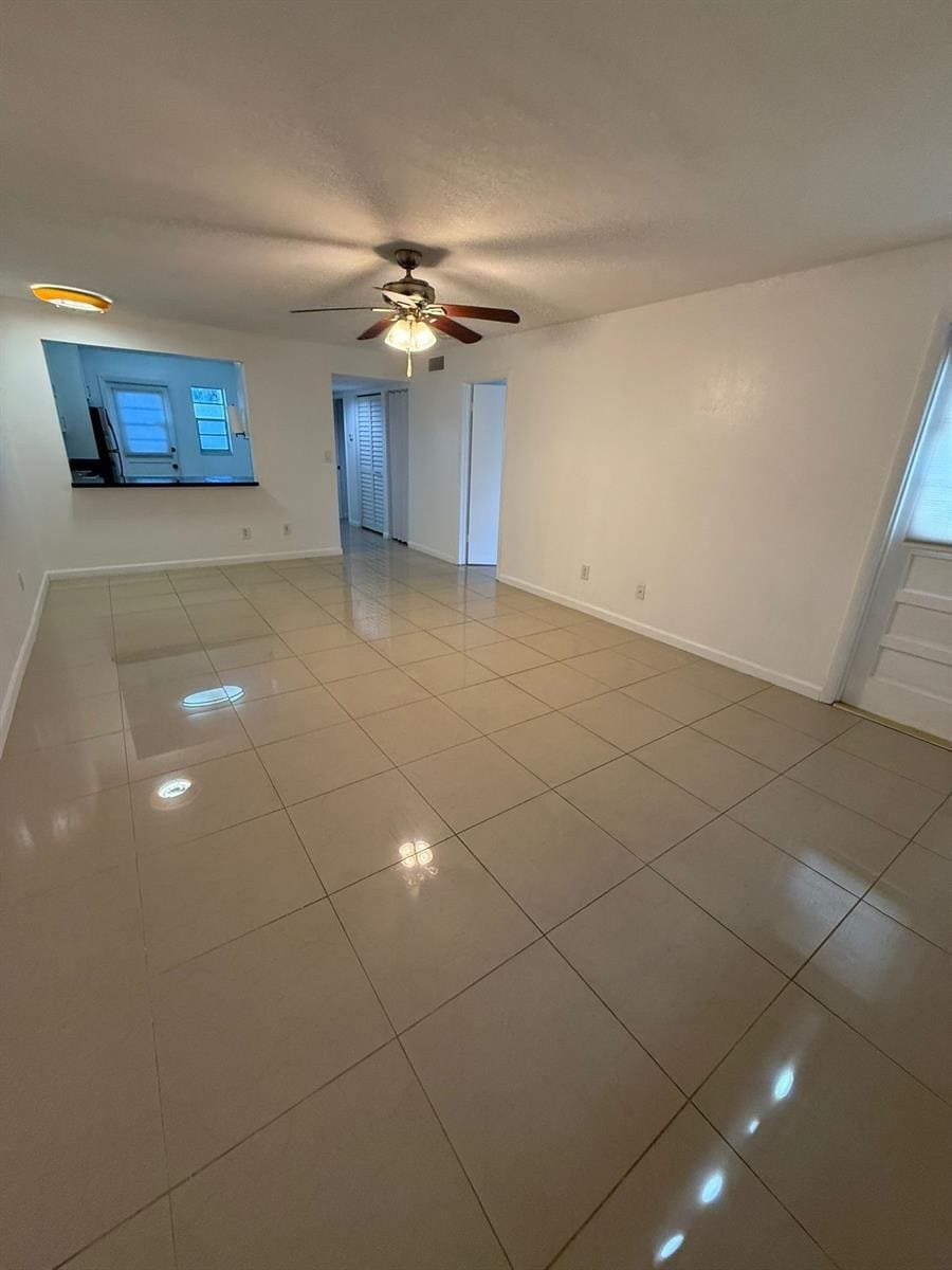 Building Photo - 2510 SW 81st Ave