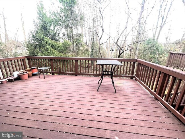 Building Photo - 4513 Monmouth St