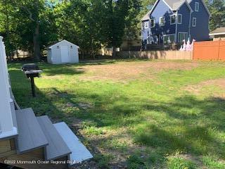 Building Photo - 220 Highwood Rd