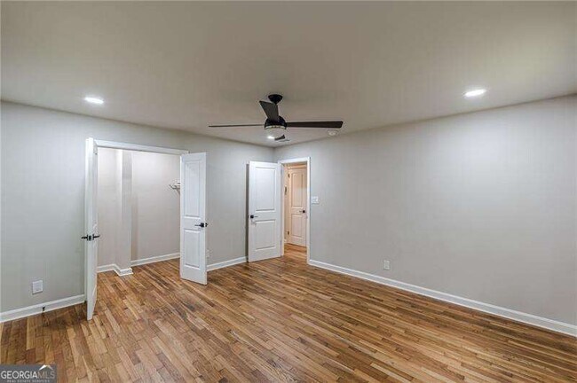 Building Photo - 1624 Dodson Dr SW