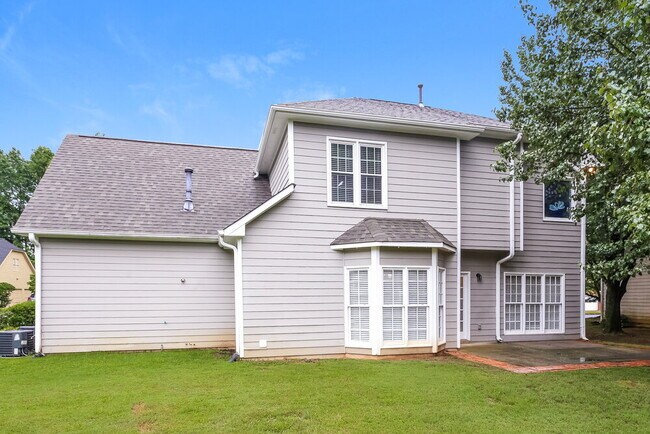 Building Photo - 10550 Windsor Park Dr