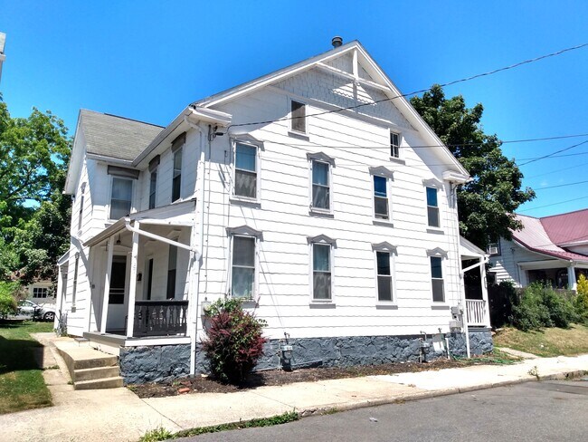 Building Photo - 67 N Federal St