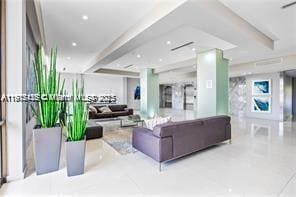 Building Photo - 20301 W Country Club Dr