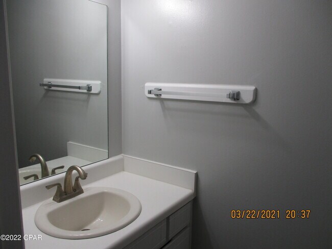 Building Photo - 1218 Stephen Dr