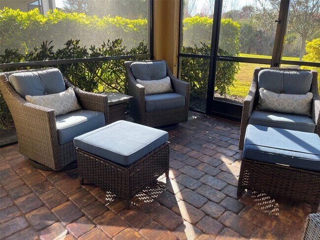 Building Photo - 12232 Marsh Pointe Rd