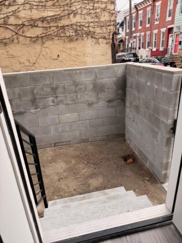 Building Photo - 1713 S 18th St