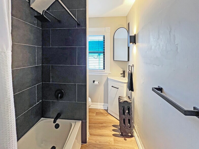 New Bathroom - 111 Belden St