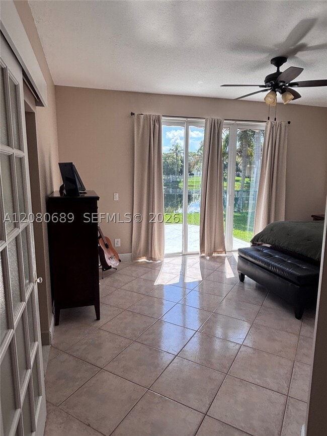 Building Photo - 2223 SW 134th Ave