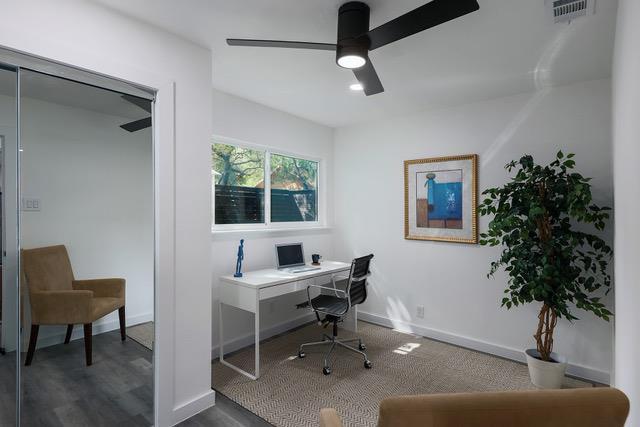 Building Photo - 5005 Avenue F