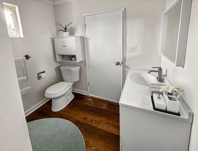 Building Photo - 2592 Yucca Rd