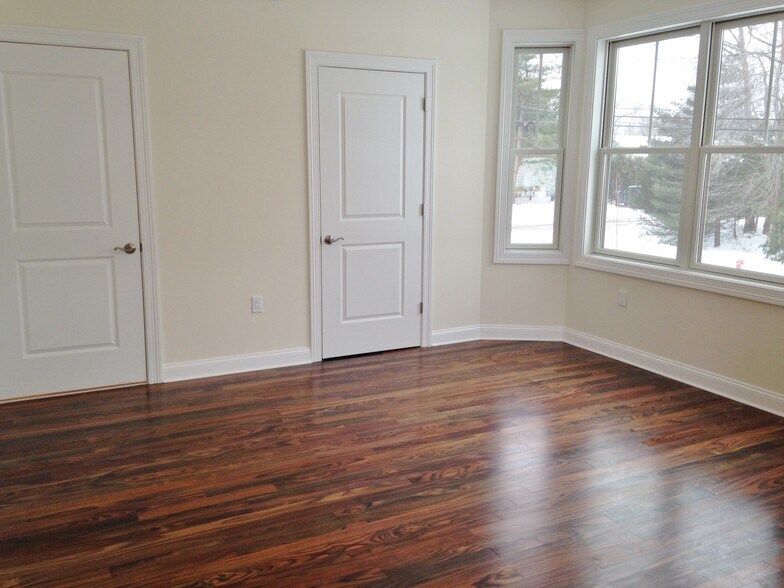 Bedroom 2 - 40 Russell Ave