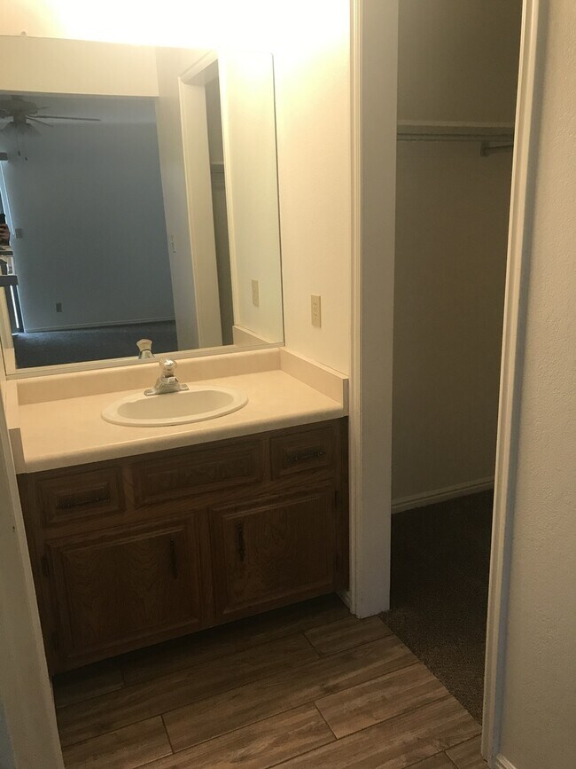 Building Photo - Condo in Downtown St George