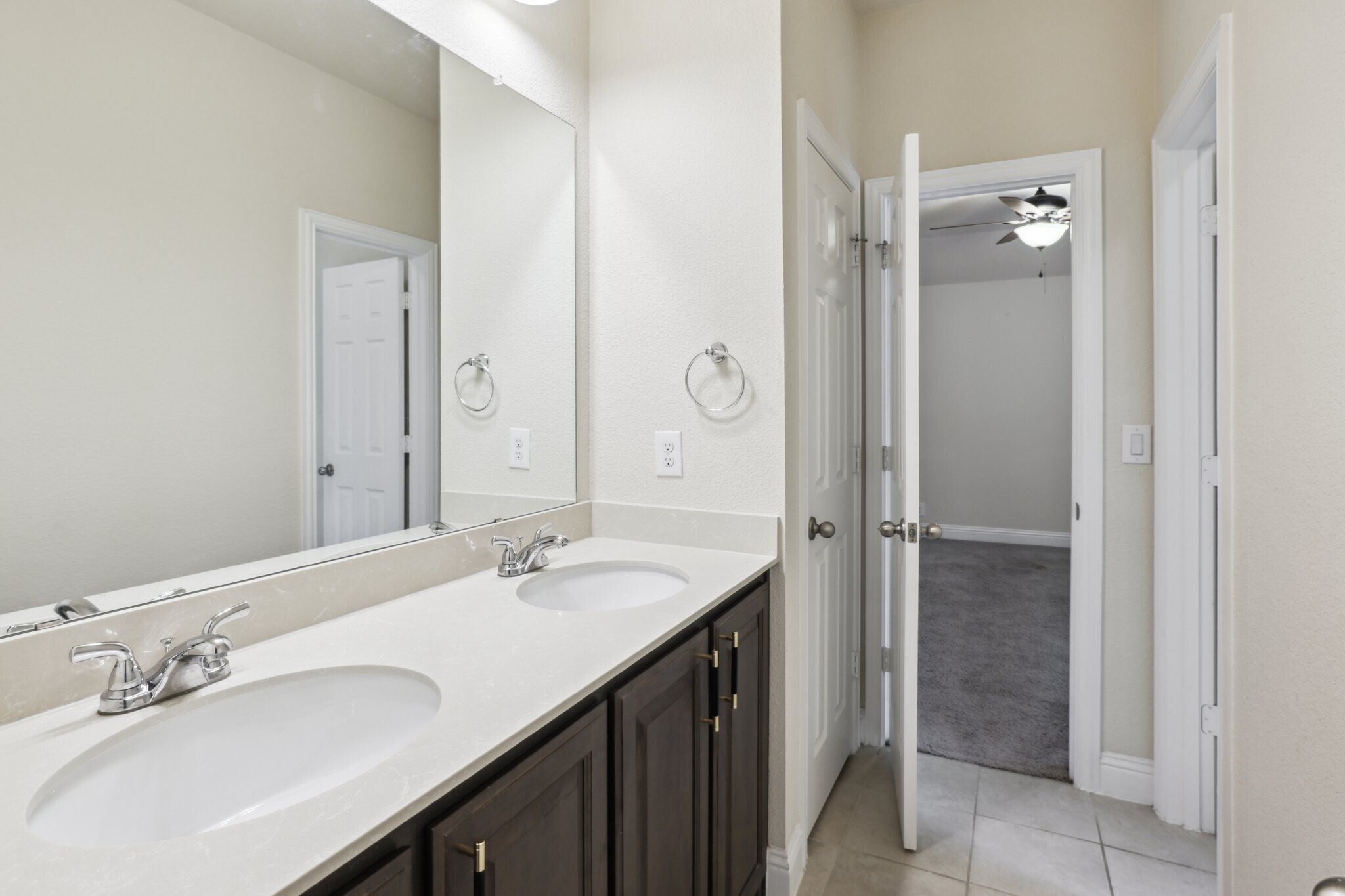 Building Photo - 5729 Fuder Dr