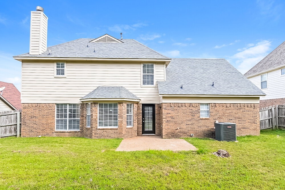 Building Photo - 12873 Fox Ridge Ln