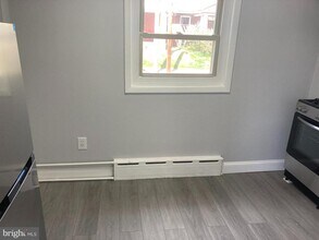 Building Photo - 1682 Harrison St