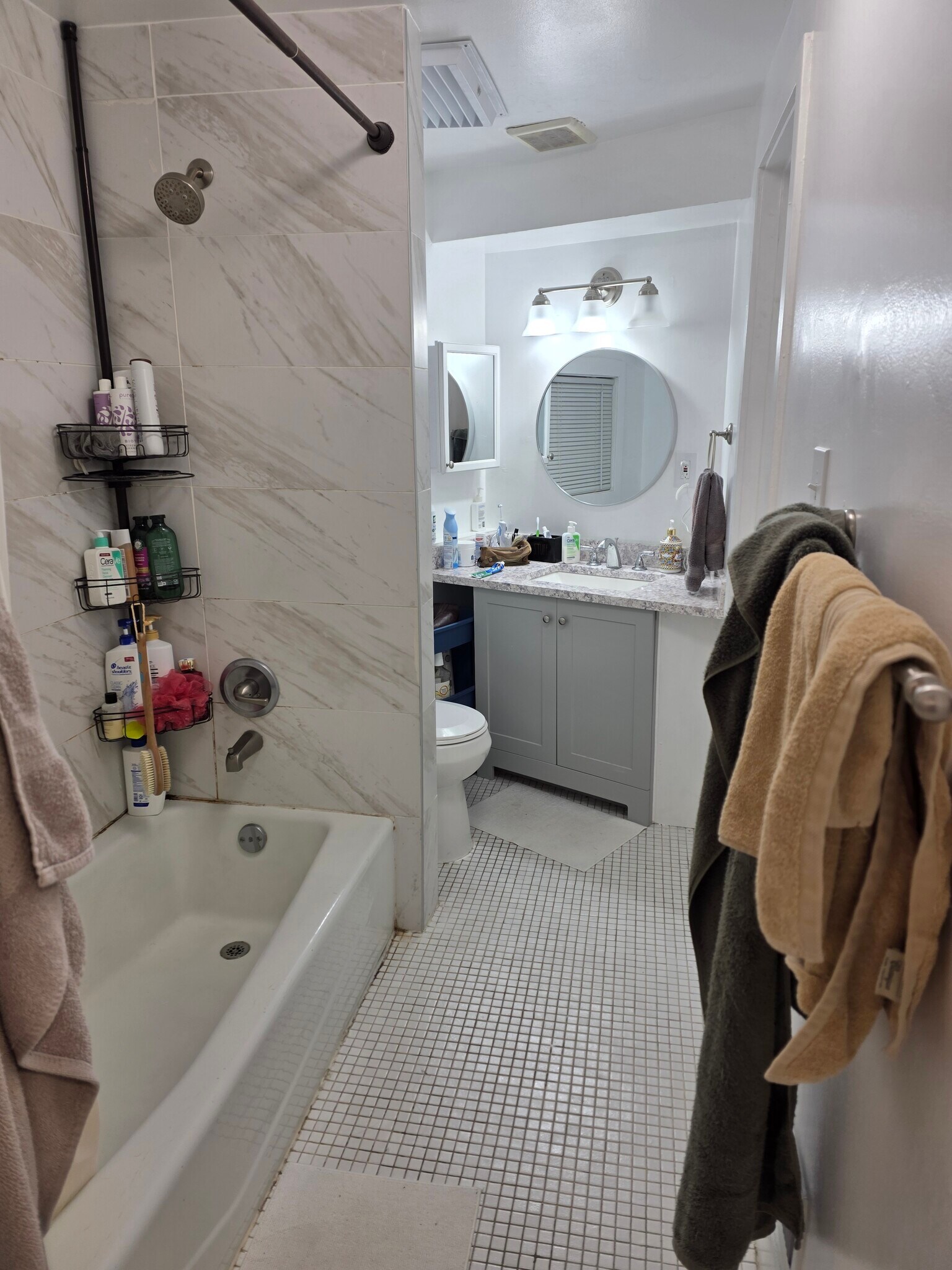 Building Photo - 2207 K St NW