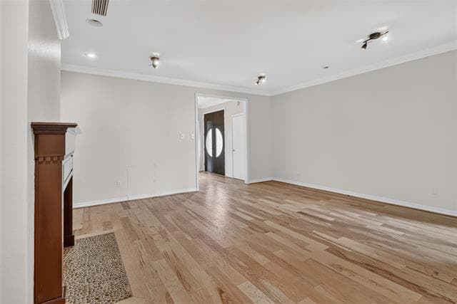 Building Photo - 5713 Pershing Ave