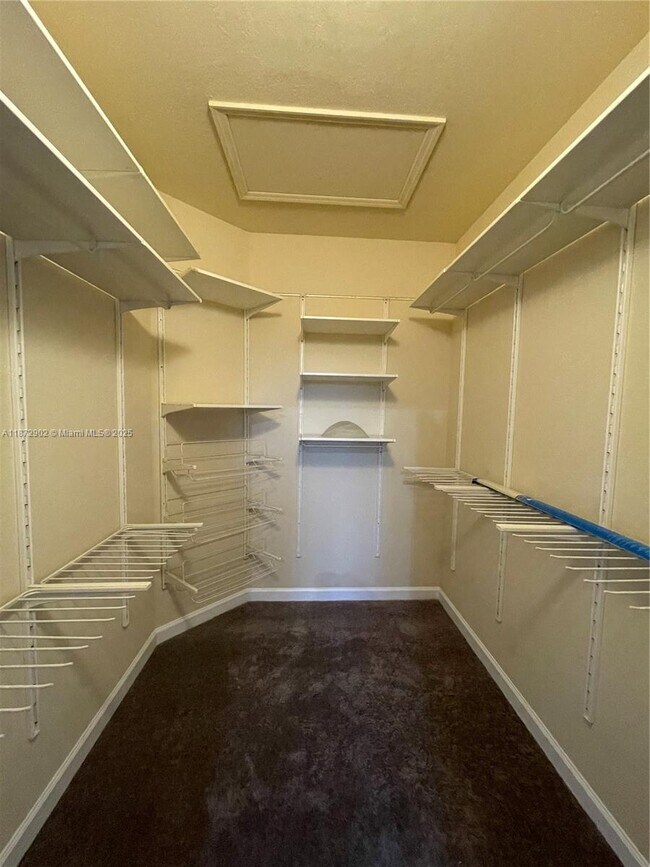 Building Photo - 9244 SW 227th Ln