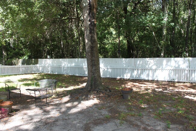 Building Photo - Charming 4 BD Mt. Pleasant Home in Desirab...