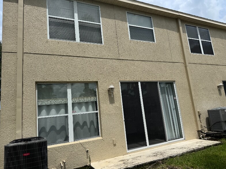 Building Photo - 6773 47th Ln N