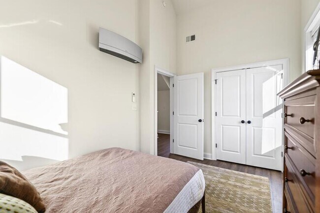 Building Photo - 782 Rutledge Ave