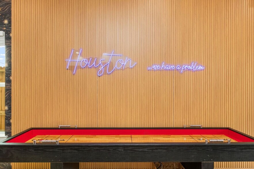 Building Photo - 4117 Shelby Cir