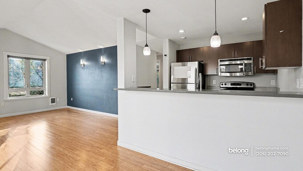 Building Photo - 15152 NE 82nd St