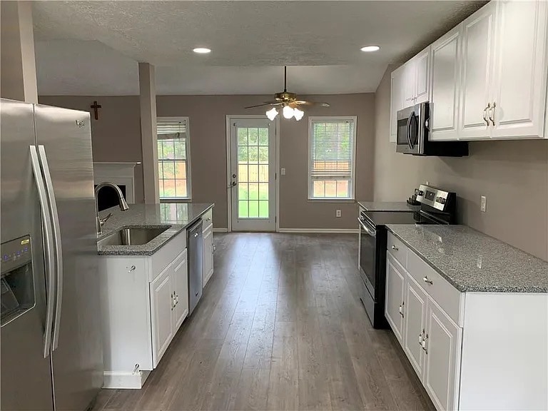 Building Photo - 2379 Selman Dr NW