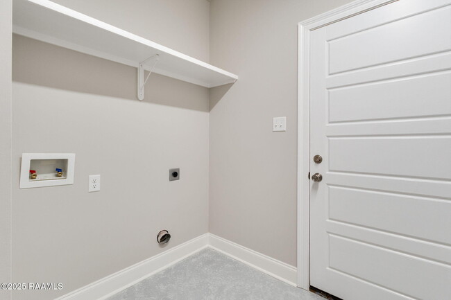 Building Photo - 112 Gadwall Dr